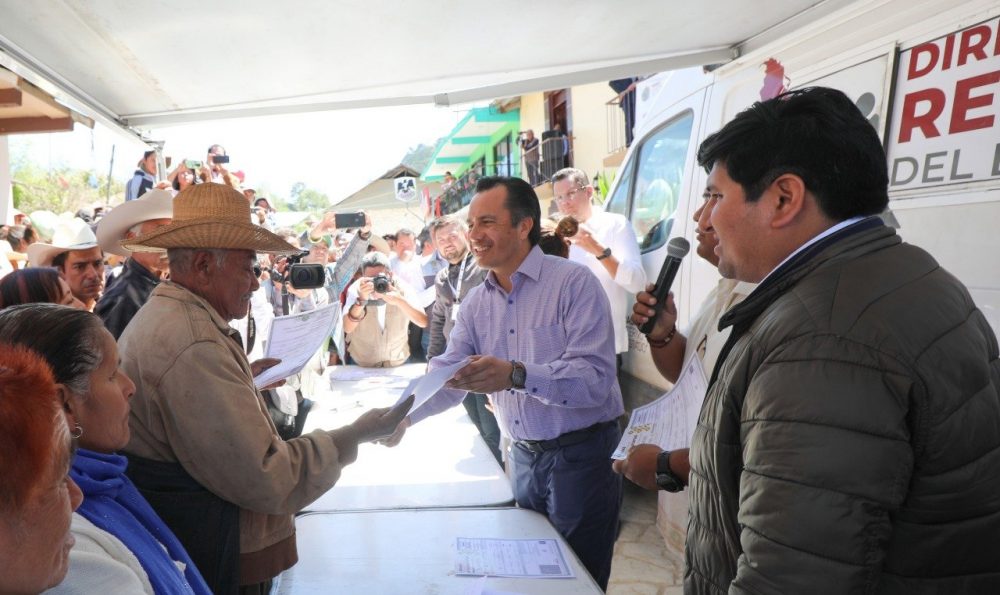 Anuncia Gobernador entrega de más de 3 mil 500 escrituras del INFONAVIT