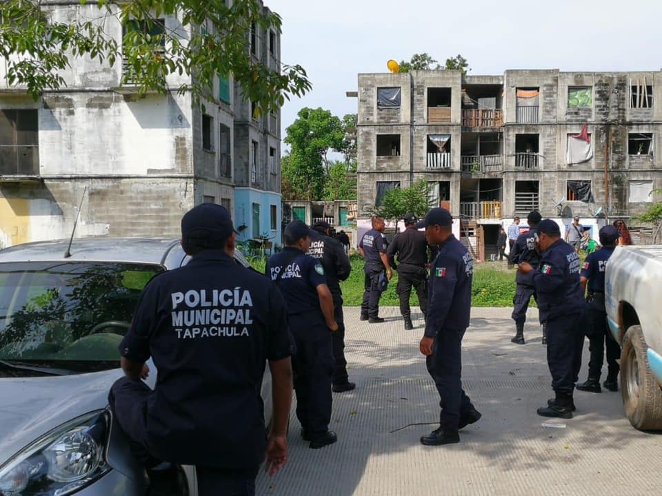 Entregan invasores 180 departamentos a Fiscalía General del Estado de Chiapas #Tapachula