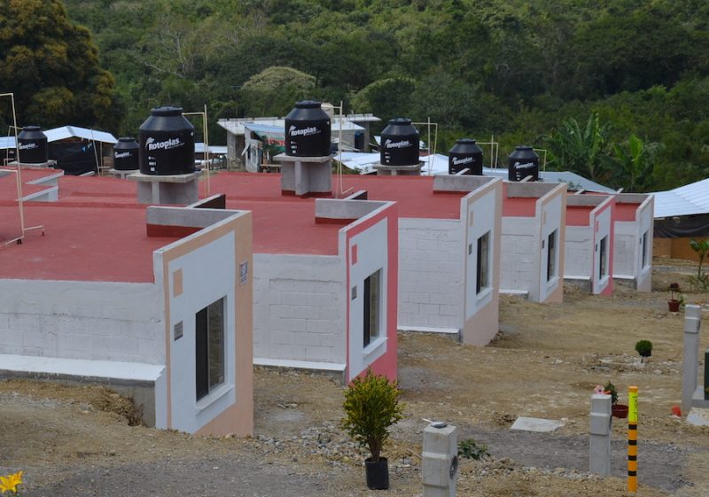 Viviendas abandonadas de Infonavit, a quien las necesite: AC