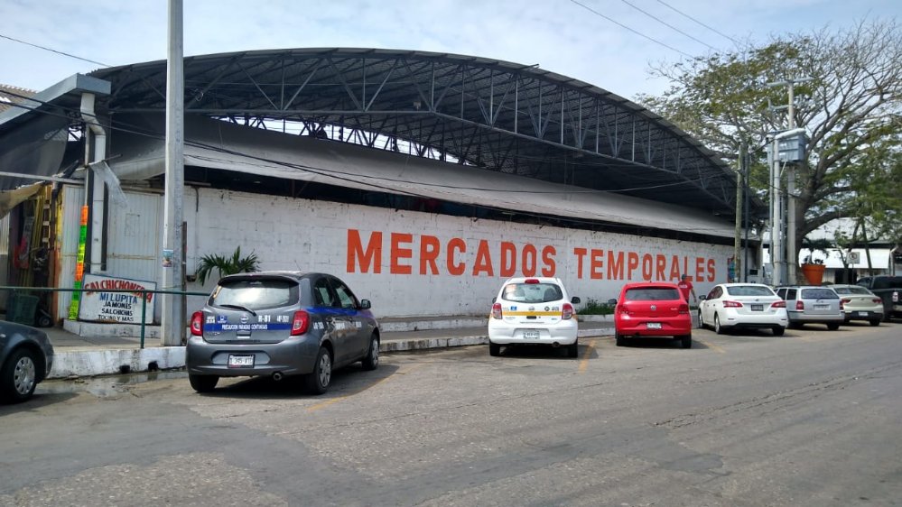 Sin fecha para reubicación de locales gastronómicos